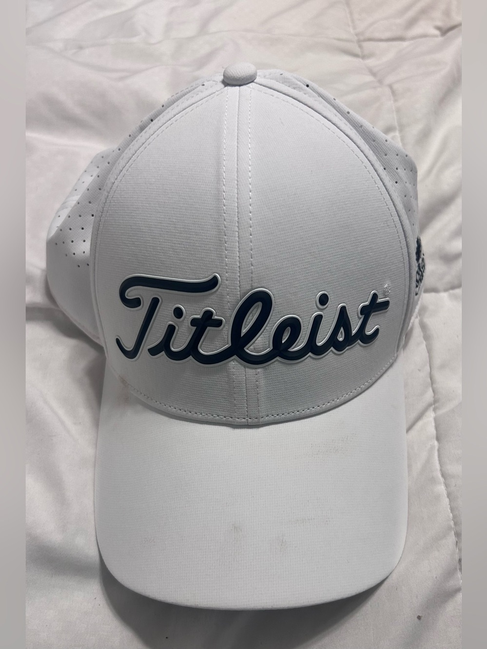Titleist hat one size fits most adults adjustable